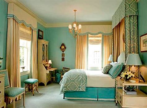 Creme And Blue Master Bedroom Romantic Bedroom Colors Blue And Gold