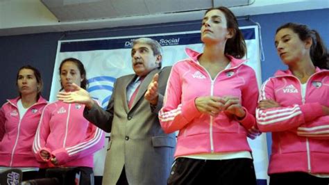 Jul 04, 2021 · las criollas regresan con una contudente victoria sobre las leonas. Cuando las leonas echaron al Chapa Retegui... a comerla ...