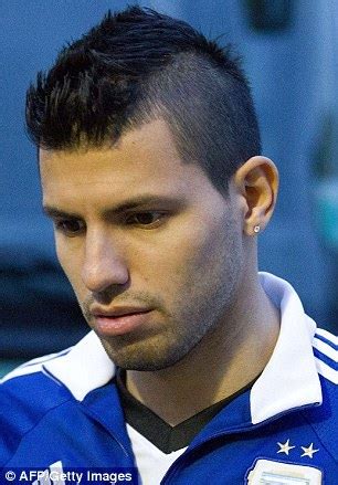 Sergio kun aguero hairstyles smile photos | hairstyles. 30 Superstar Soccer Player Haircuts You Can Copy