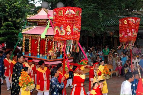 Du lịch Phú Quốc đầu năm hòa mình vào lễ hội Dinh Bà Ông Lang