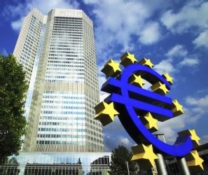 La scorsa settimana, parlando di inflazione deflazione, abbiamo accennato al ruolo fondamentale della banca centrale europea. Banca Centrale Europea (BCE), storia e obiettivi dell ...