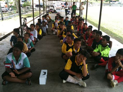 Pada 2009, sekolah kebangsaan dato' panglima bkt gantang memiliki 114 pelajar lelaki dan 117 pelajar. SK Jln Panglima Bukit Gantang Ipoh: Pertandingan Bola ...