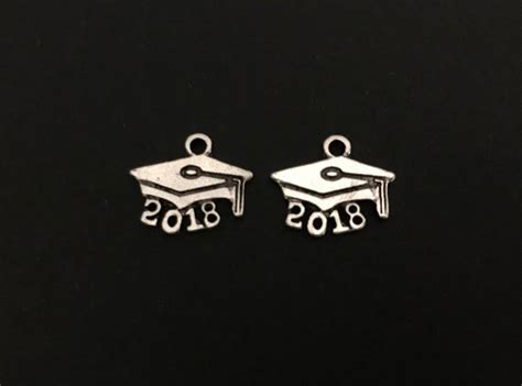 2018 Graduation Cap Charm Lot Of 10 20 30 40 50 Pcs Etsy