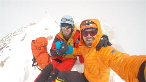 Vulcan elbrus de colorat / pagini de colorat gratuite pentru copii şi adulţi. FOTO! Un băcăuan a cucerit Anzii, pe timp de pandemie ...