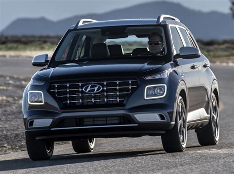 Maybe you would like to learn more about one of these? HYUNDAI Venue specs & photos - 2019, 2020 - autoevolution