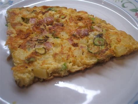 Sie sind so einfach und schnell zubereitet und schmecken mit jeder füllung fantastisch. Vollkost: Pikanter Eierkuchen - Rezept mit Bild - kochbar.de