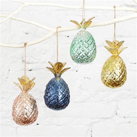 Show Off Your Pineapple Love With These Gilded Ornaments Pineapple