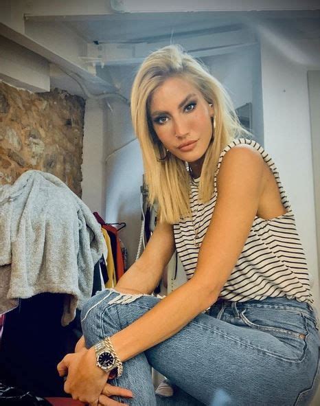 Çağla Şıkel Jülide Ateş 40a katıldı! Göğüs estetiği itirafıyla gündeme