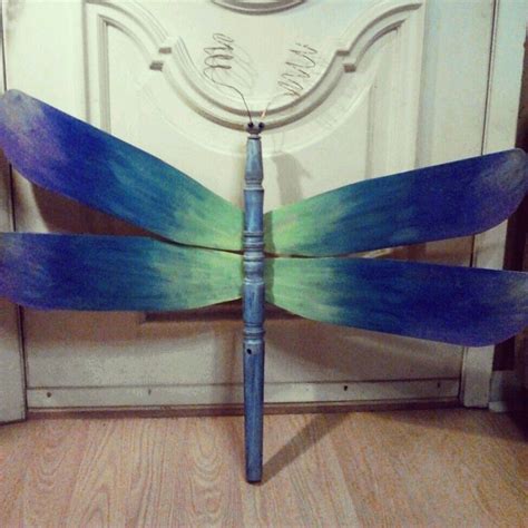 Upcycled Dragonfly Made From Ceiling Fan Blades And Table