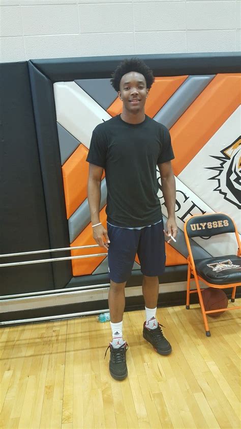 — devonte' graham sits in an empty allen fieldhouse and imagines fans kansas is losing the national player of the year, frank mason iii, but graham sees his former. Devonte Graham in Ulysses Kansas for a basketball camp on ...