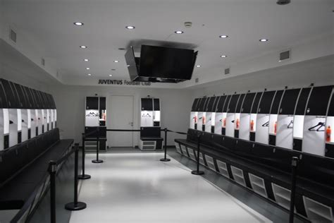 Всегда актуальная статистика игр турнира и результаты в режиме live. Обзор: 15 Домашних раздевалок футбольных команд планеты ...