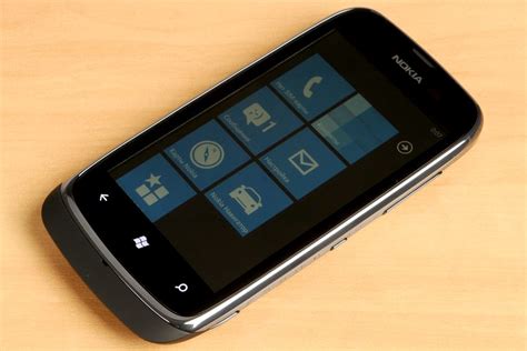 Обзор смартфона Nokia Lumia 610 Itcua