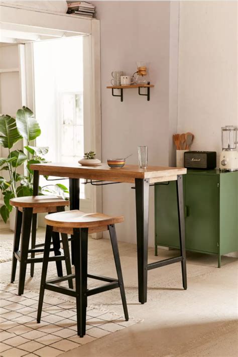 inspirasi desain meja makan minimalis  apartemen studio