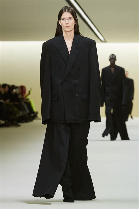 Balenciaga Fall 2023 Ready To Wear Fashion Show Vogue