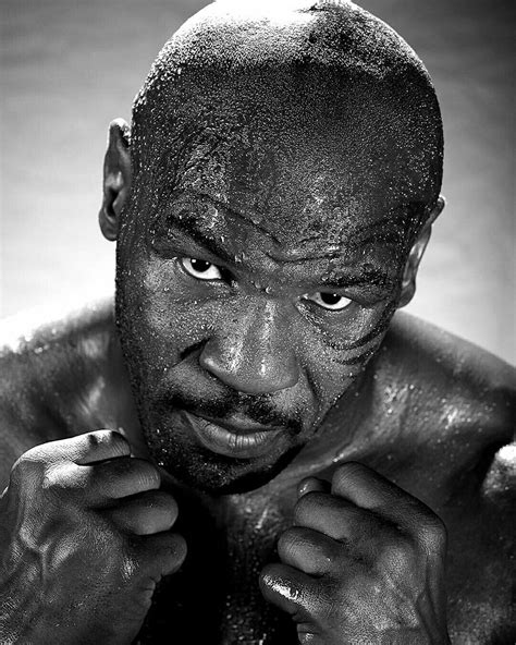 Mike Tyson | krachtig vs kwetsbaar | Mike tyson boxing, Mike tyson, Muhammad ali boxing