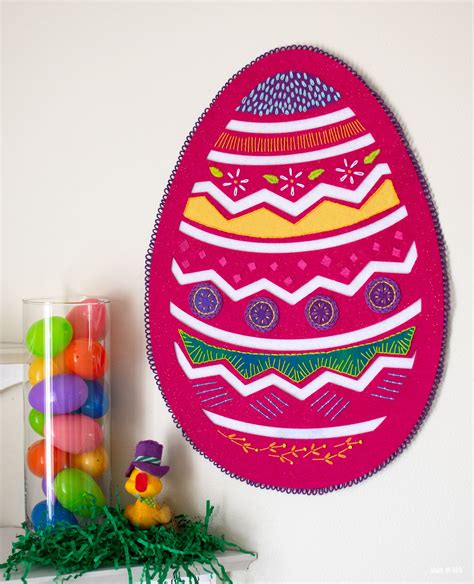 DIY Easter Decorations | Scratch and Stitch