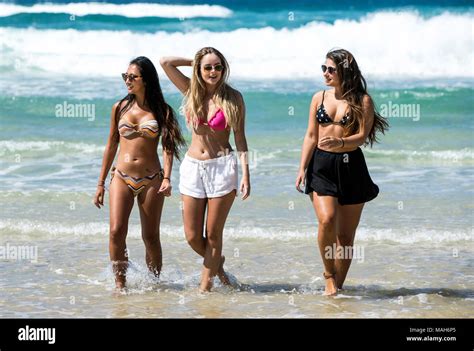 Beach Goers On The Gold Coast Hi Res Stock Photography And Images Alamy