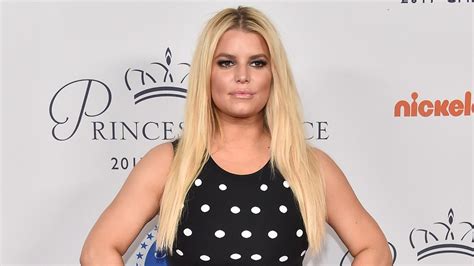 jessica simpson wurde in ihrer letzten schwangerschaft beatmet wmn