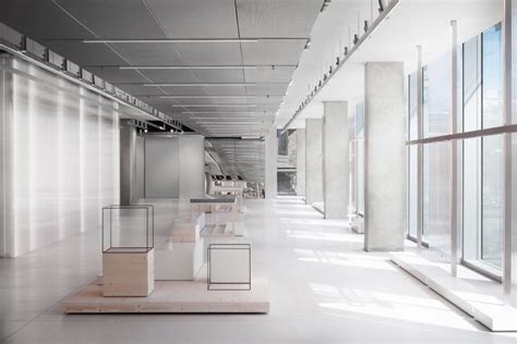 Find this pin and more on 陈列 by chendafa. » Zara Castellana store by Elsa Urquijo Architects, Madrid ...