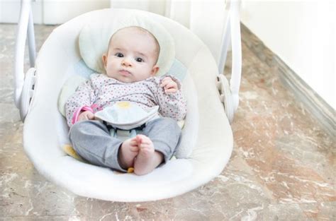 Untuk membantu bayi (dan ibu) mendapat tidur berkualitas, ada beberapa produk ayunan bayi yang dapat membantu. 10 Rekomendasi Gantungan Ayunan Bayi yang Aman untuk Si ...