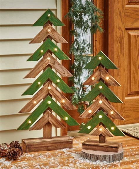 Lighted Rustic Trees Christmas Diy Christmas Projects Alternative