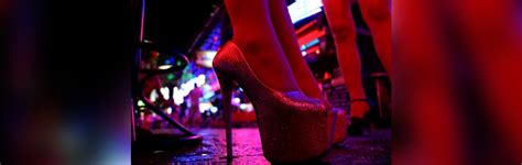 Dailyoh Thailands Red Light Districts Reopen How The Country Came To Be Sex Tourism Hub