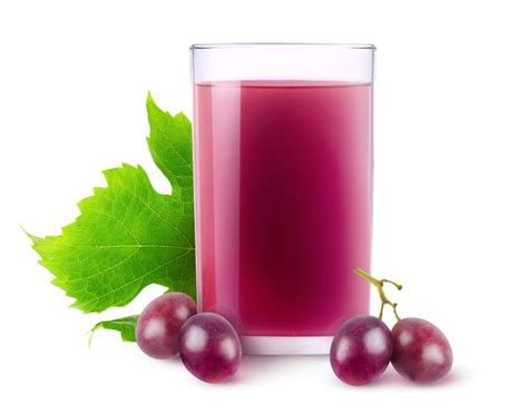 Premium Photo Glass Of Red Grape Juice And Bunch Of Grape Berries