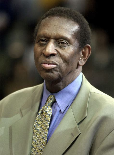 Earl Lloyd First Black Player In Nba Dies At 86