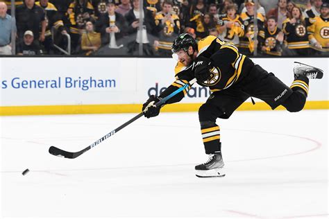 Nhl Rumors Boston Bruins Trying To Trade Forward Nhl Trade Rumors