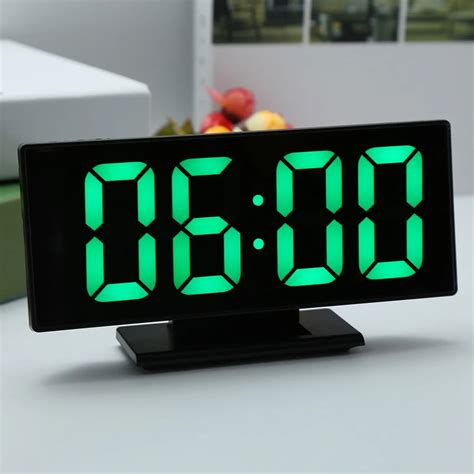 Digital Alarm Clock With Dual Usb Charging Ports Large Easy Read Mirror