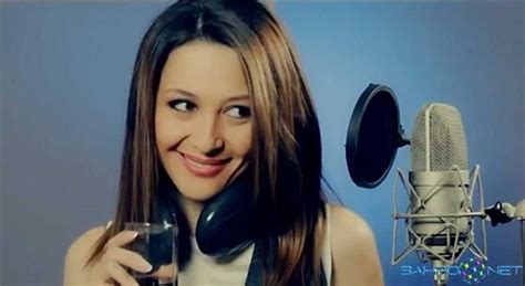 Classify Uzbek Singer Lola Yuldasheva Anthroscape