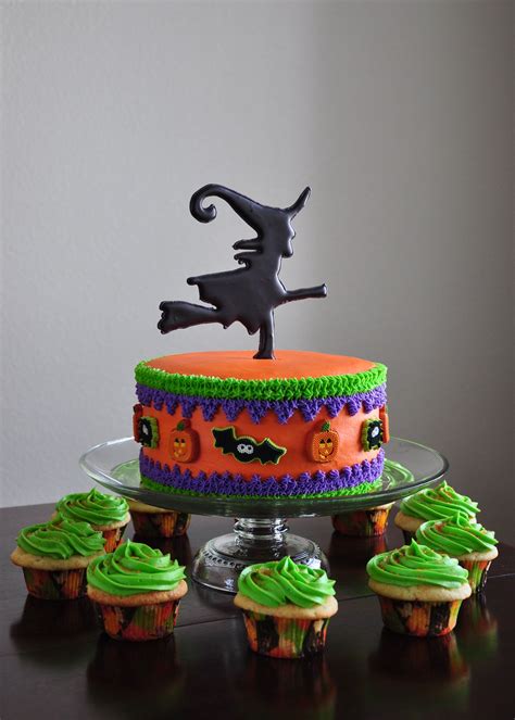 Halloween Witch | Witch cake, Scary halloween cakes, Halloween cakes