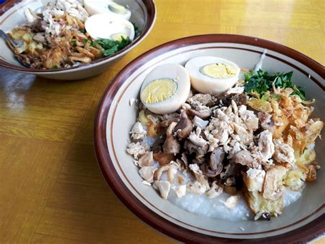 Bubur ayam bejo kosambi bubur yang terletak di jalan baranang siang, depan pasar kosambi, kota bandung tersebut sudah berdiri sejak 1978. 5 Tempat Sarapan di Bandung yang Selalu Ramai » elevenia Blog