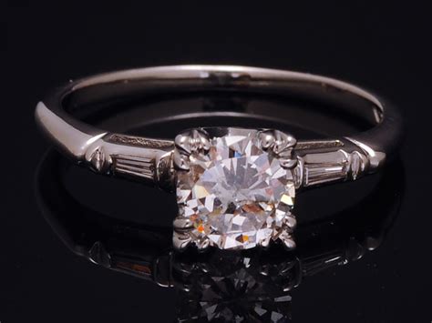 Ready to sell your engagement ring or wedding band? The Best Place to Sell a Diamond Ring