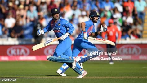 Dhoni Kohli Photos And Premium High Res Pictures Getty Images