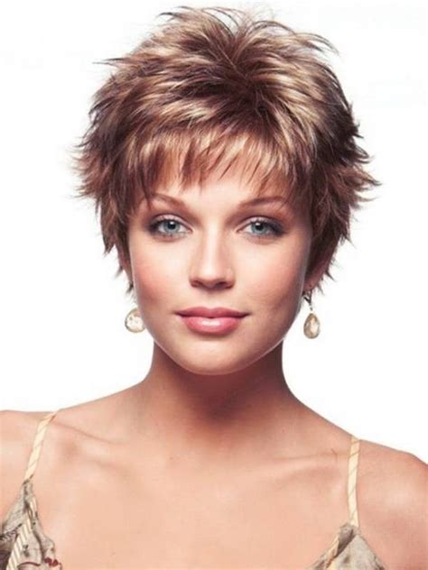 This haircut has layers that provide a thicker effect. 21 Short Hairstyles For Older Women To Try This Year ...