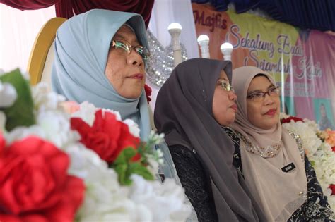 June 26, 2019 by penganalisis data. SK BATU BERENDAM: MAJLIS PERSARAAN CIKGU HJH ROHAYATI ...