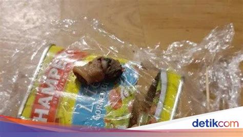 Asalamualikum kembali lagi nih, kali ini kita akan membuat tahu kornet yang pastinya mudah banget cara membuatnya, bahannyapun simpel bahan yang digunakan. Ada Pabrik Tahu Jorok dan Daging Mirip Jari Manusia di ...