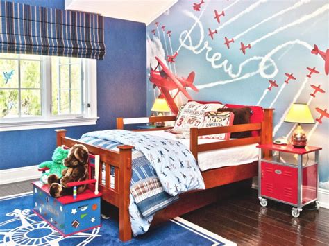 With colorful decorating ideas, storage and organization solutions, and playroom design inspiration, we have. Choosing A Kid's Room Theme | Hgtv for Boys Bedroom Ideas ...