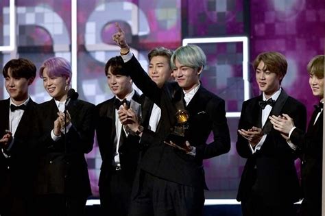 The performance ended on the rooftop, surrounded by seoul's. #BTSPavedTheWay trends as BTS vies to be first K-pop group ...