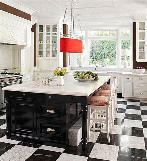 Untuk tutorial yang pertama, saya akan memberikan trik bagaimana membuat foto berwarna menjadi foto klasik hitam putih dengan cepat. Gunakan Lantai Hitam Putih untuk Percantik Ruangan! Kesannya Makin Elegan dan Klasik : Okezone ...