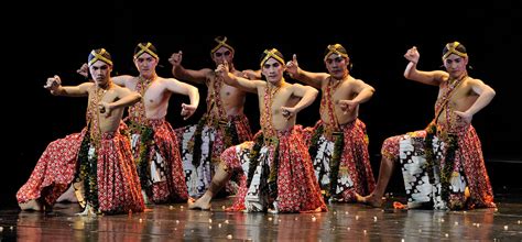 Makalah Seni Tari Tradisional Dan Modern