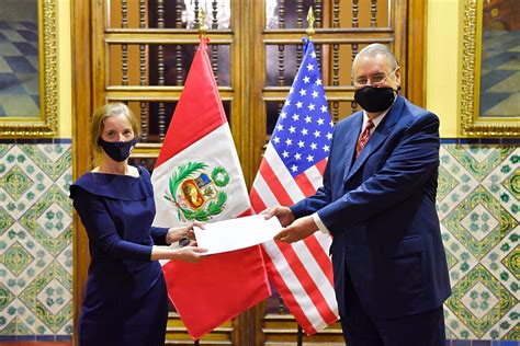 Lisa Kenna Nueva Embajadora De Estados Unidos Inicia Funciones En Perú Turiweb