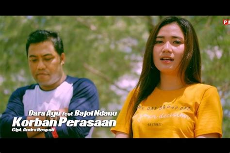 Kadang ku kesal dengan sikapmu yang selalu bertanya mana perhatianku mungkin kau tak pernah merasakan you may also like. Lirik dan Chord Lagu Korban Perasaan - Andra Respati dan ...