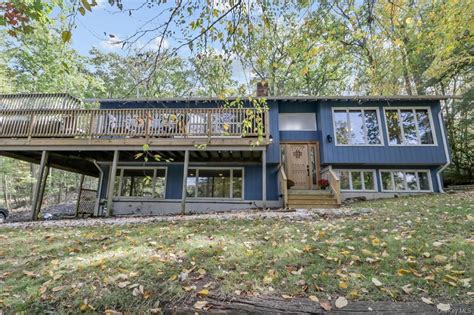 179 Fawn Hill Rd Tuxedo Park Ny 10987 Mls H6073577 Redfin