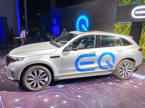 631 997 просмотров • 29 июн. Mercedes EQC Electric SUV India Launch Price Rs 99.3 Lakh