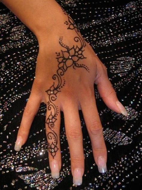 35 Incredible Henna Tattoo Design Inspirations Hand Tattoos For