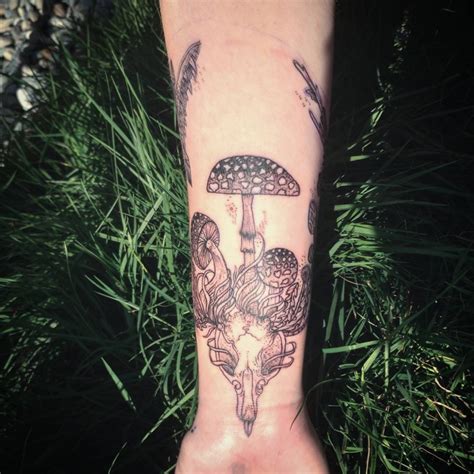 21 Deer Antler Tattoo Designs Ideas Design Trends