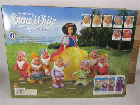 Mattel Walt Disney Snow White And The Seven Dwarfs Color Changing