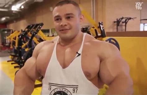 Massive Bodybuilder Alexei Lesukov Hotties Male Chest Bodybuilding